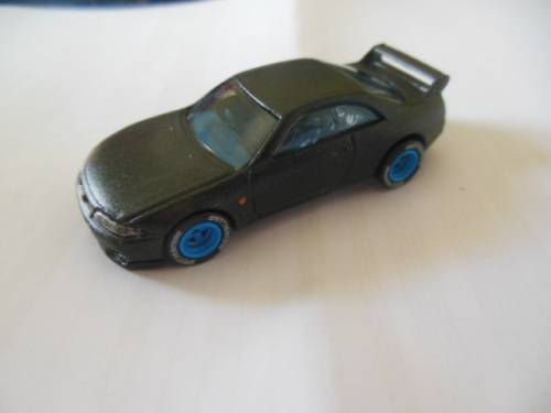 HOTWHEELS CUSTOM NISSAN SKYLINE GTR33 - drilled base / repaint / realrider wheelswop