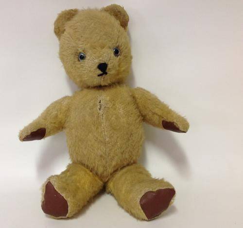 Vintage Teddy Bear with glass eyes,and jointed arms and legs - 33cm tall!