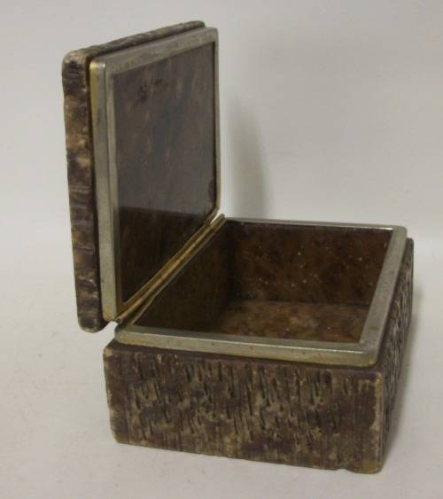 Marble Trinket Box - 13.5 x 9.5 and 6cm tall. With a few small chips.