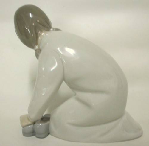 Lladro - #4523 - Genuine Lladro, Young Girl with Dad`s Slippers - 13.5cm tall - Damage Free!