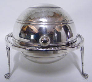 Footed Butter Dish with retractable dome lid - Lovely!