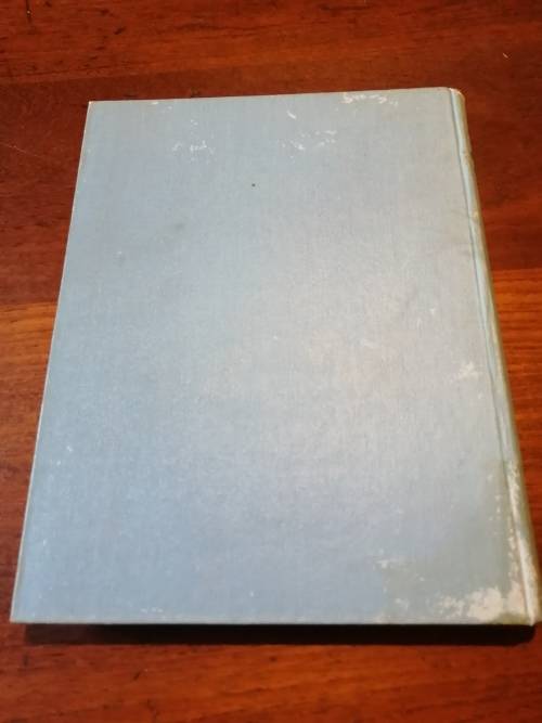EXPERIENCES OF RHODESIA`S PIONEER WOMEN - Jeannie M Boggie *signed