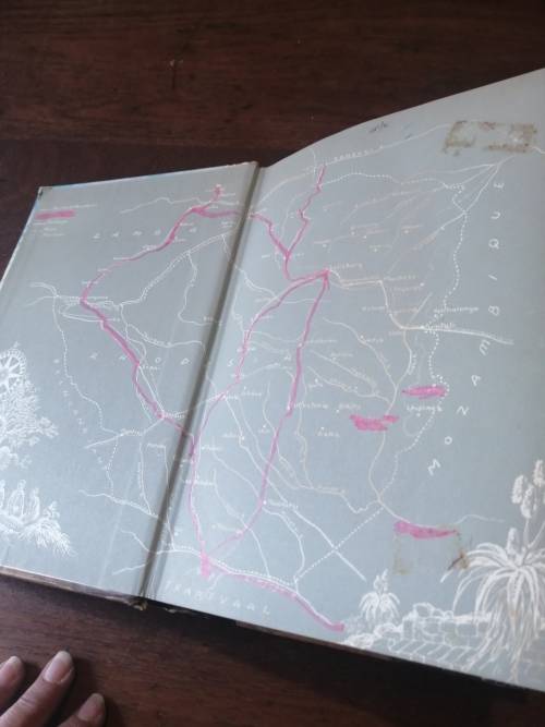 TO THE BANKS OF THE ZAMBEZI - TV Bulpin *first edition