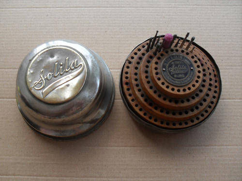 DE TREY'S 'SOLILA' EARLY DENTISTS ENGINE BURS IN ORIGINAL CONTAINER -CIRCA. 1914 (FREE POSTAGE)