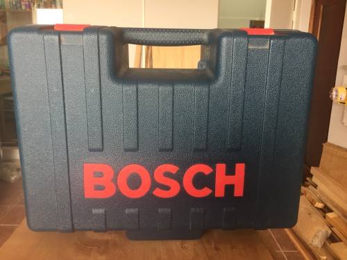 Bosch electric planer GHO 40-82c 850Watt. professional. Exceptional condition. In Metabox.