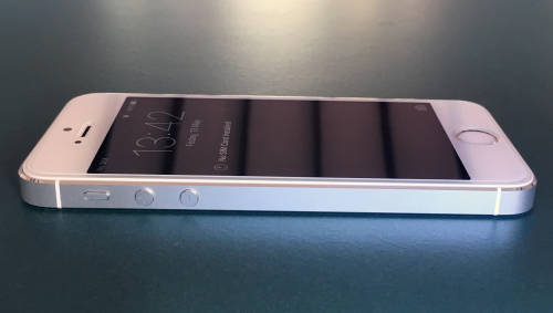 Apple iPhone 5S 64GB with box (second hand)