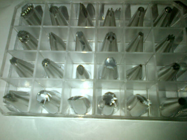 *** NEW DESIGN NOZZLE TIPS NEW *** '24 pc Piping Nozzle Set *MUST SEE"