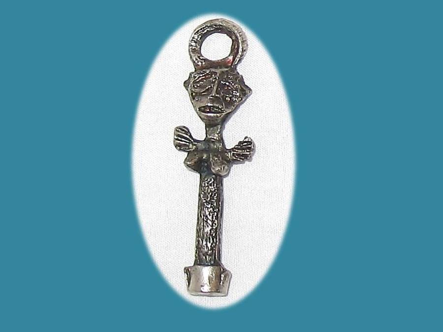 **STUNNING** AFRICAN FEMALE PEWTER PENDANT!!
