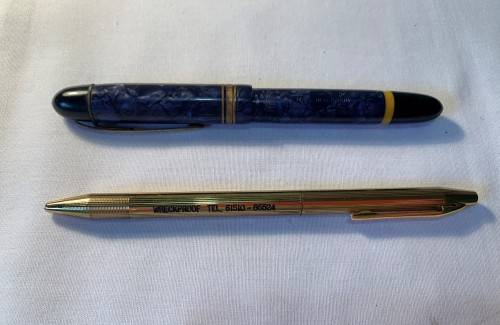 VINTAGE SHEAFFER'S PEN