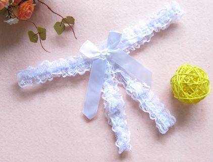 Sexy Lace Crotchless Panty (White - Medium)