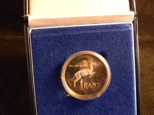 1989 SILVER PROOF R1 ENCAPSULATED AND COMES WITH ORIGINAL BLUE SAMINT  CASE