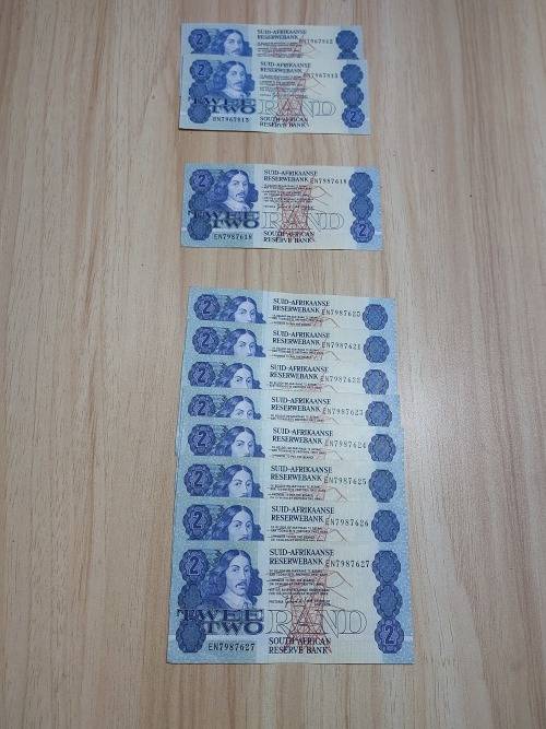 Old South African 11 x R2 Bank Notes