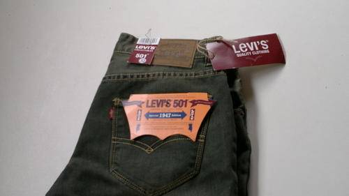 LEVIS 501 JEANS-SIZE 32