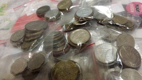 COLLECTION OF 100 WORLD COINS & BADGES: RSA, BRITISH, & UNION!! BID FOR THE LOT.i