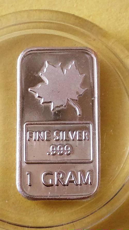 Solid .999 Pure Silver 1g Canadian Maple BAR encapsulated!
