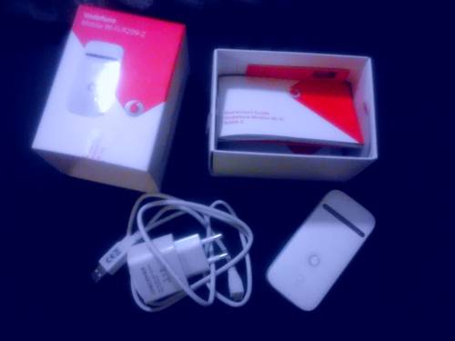 Vodafone  Mobile WiFi Router R209-Z