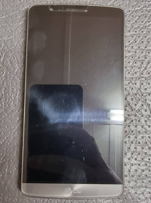 Lg G3 Smarphone + extra Phone (Please read the description before bid)