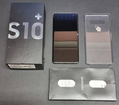 Samsung Galaxy S10+ (Please have a look at pictures and information provided)