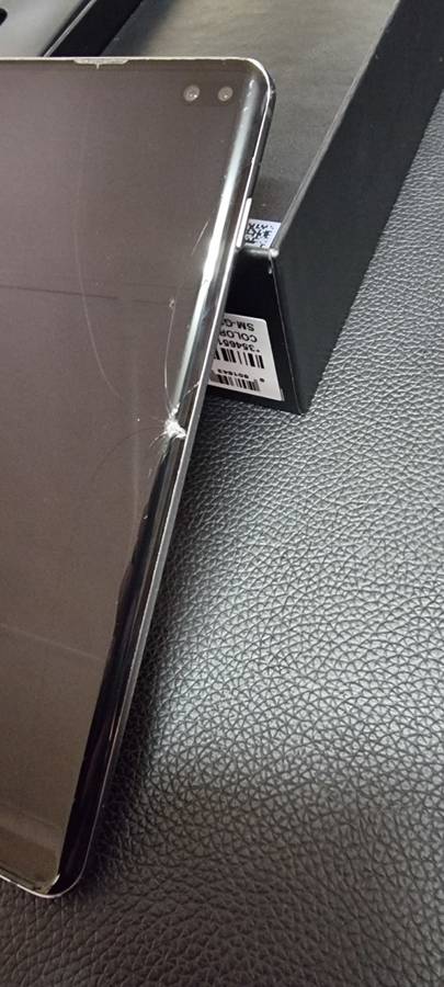 Samsung Galaxy S10+ (Please have a look at pictures and information provided)