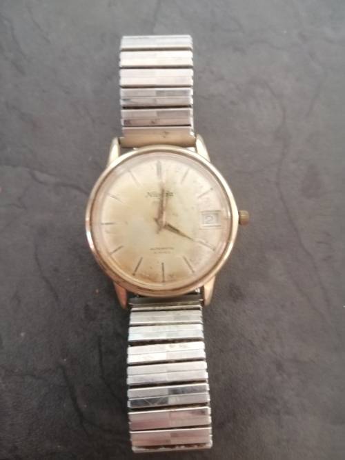 Nivada automatic.