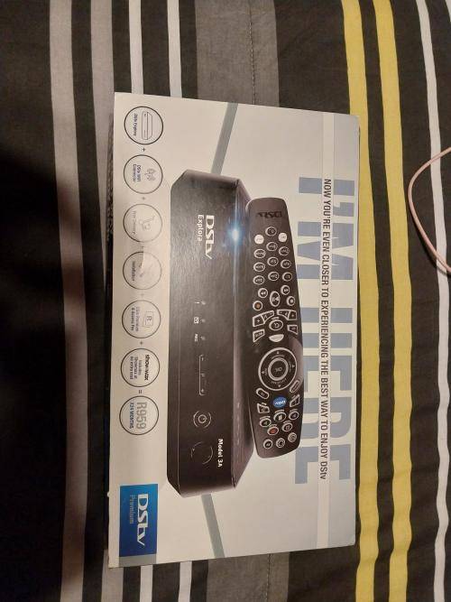 DSTV Decoder Explorer 3A Great Condition