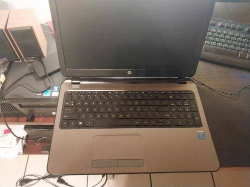 HP 250G3  Laptop COMPUTER - SEMI WORKING CONDITION - Please read