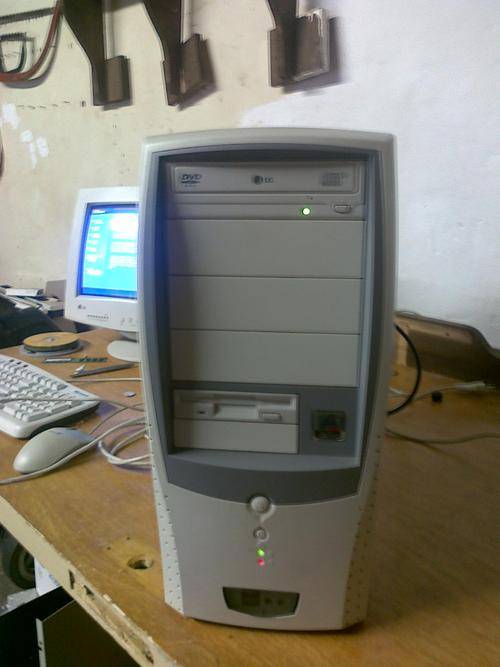 ***Office Desktop - PC ******Upforgrabs