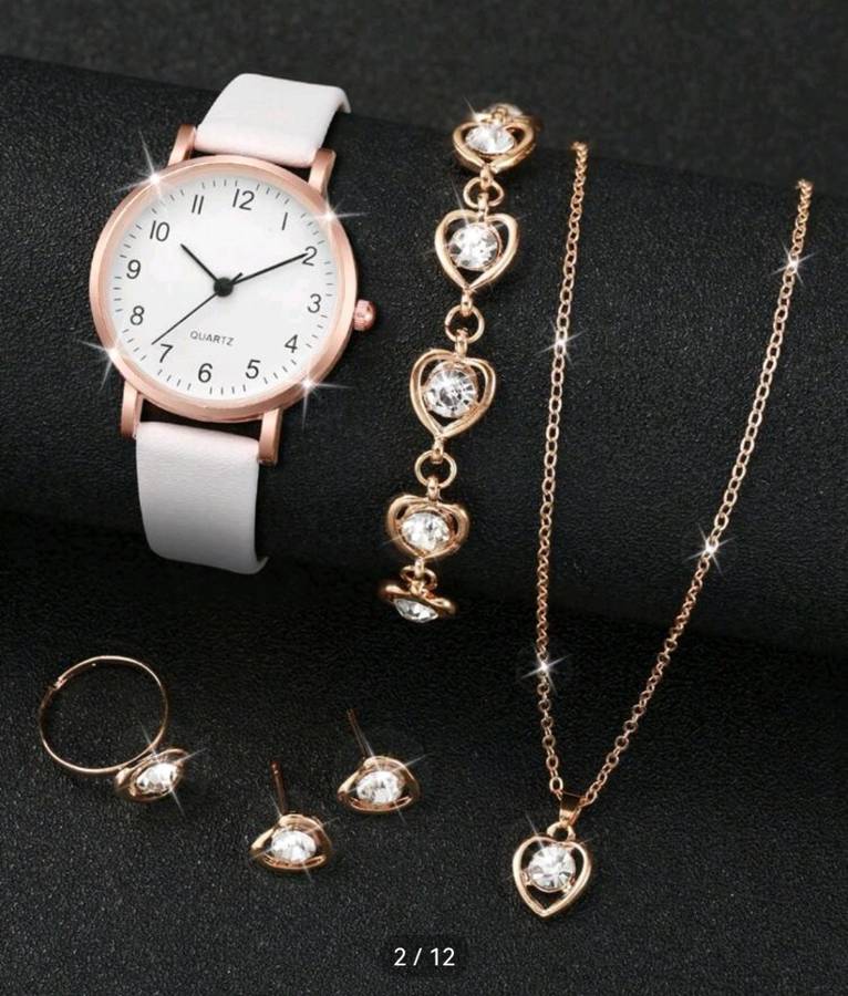 6 piece woman Quartz watch