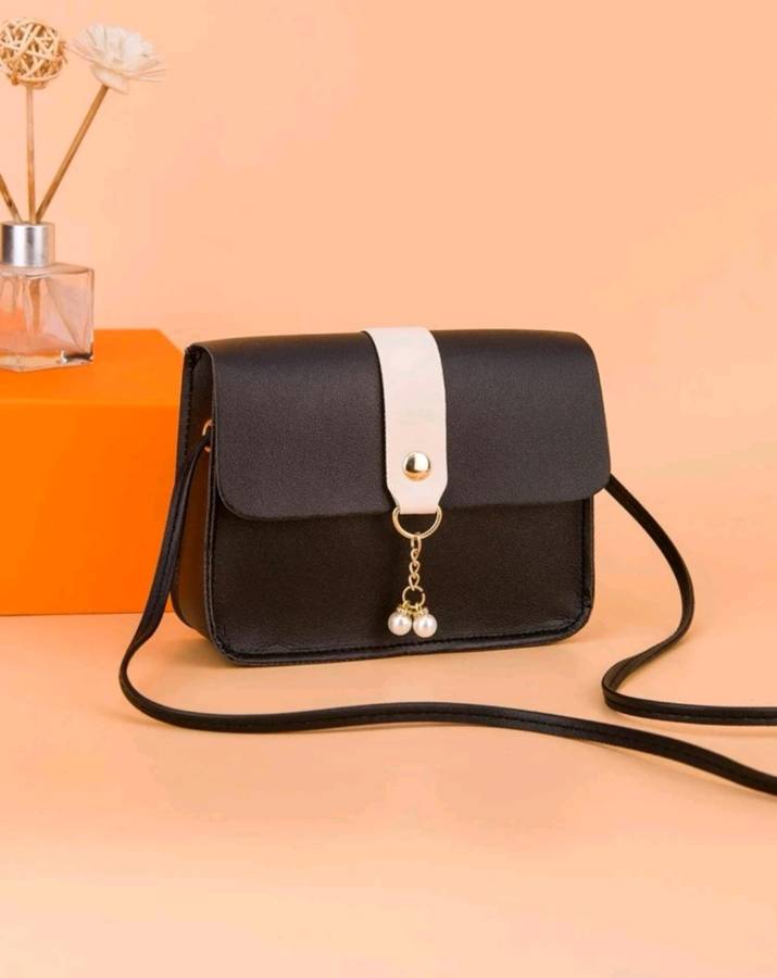 Woman luxurious handbag (P) LEATHER