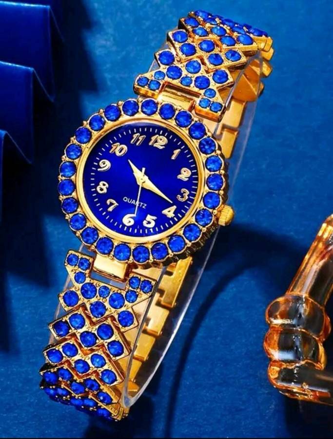 6pc luxurious woman Quartz Watch set with blue diamond decor