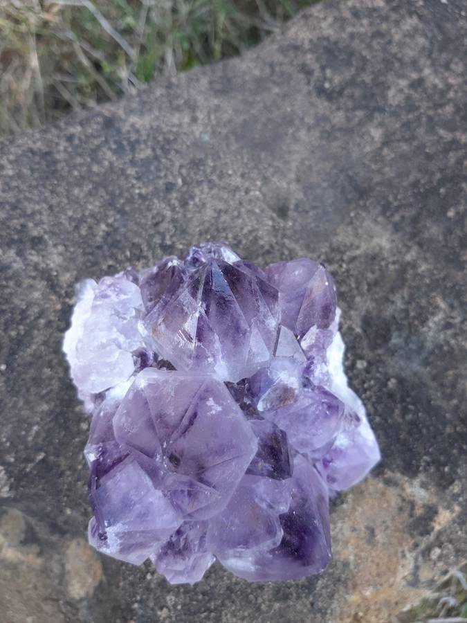 DARK PURPLE SPIRIT QUARTZ  0.495grams