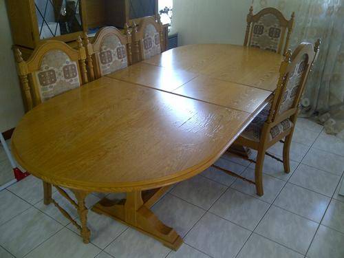 8 SOLID OAK CHAIRS **** GREAT VALUE ***  CHAIRS ONLY  *** BID PER CHAIR