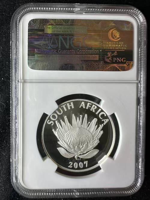 2007 Mandela Silver R1 * Perfect NGC graded PF70