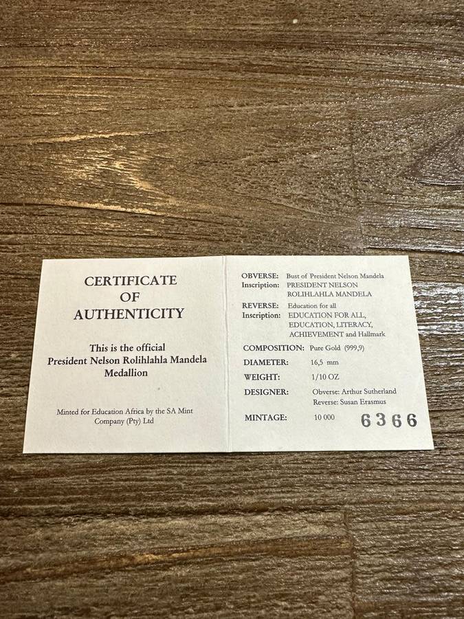 GOLD MANDELA 1/10th ounce - Education for All - SCARCE - highly collectable, includes COA