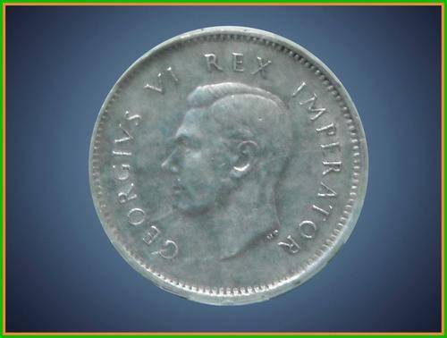 1943 SA Union 3 Pence (3d) # SANGS XF 40 #