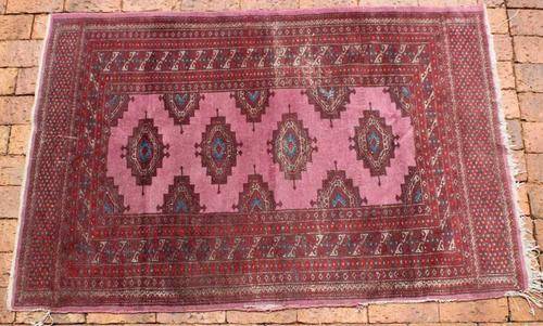 Beautiful vintage hand-knotted Persian rug