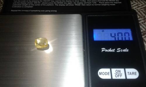 4Ct Massive Natural Yellow Sapphire ( Unheated )