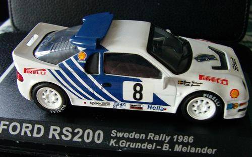 1986 FORD  RS200