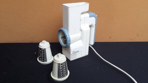 Old hand held saladizer.