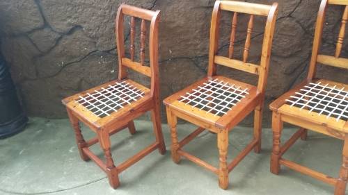 Set of 8 beautiful old oregan riempie chairs.