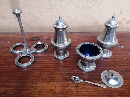 Beautiful silver plated condiment set.
