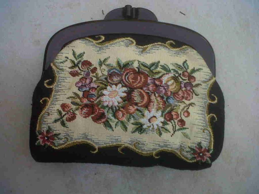 Beautiful ladies clutch bag.