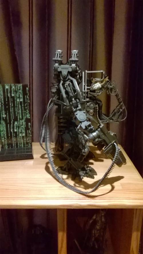Mcfarlane Apu and Sentinel set with trinity figure