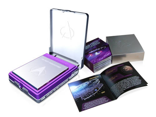 Diamond Select - Star Trek USS Enterprise NCC-1701-E Model and The Next Generation DVD Box set