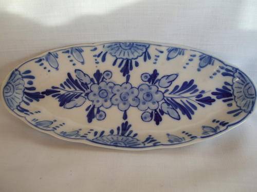 Small Elweco Handpainted Delft Blue Trinket Dish