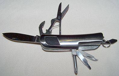 Multifunctional camping pocket knife