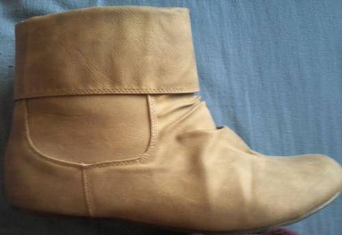 SIZE 9 NUDE LADIES ANKLE BOOTS