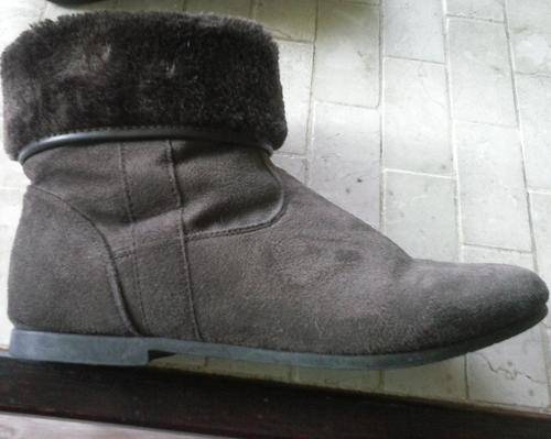 SIZE 9 CHOCOLATE FUR TOP LADIES ANKLE BOOTS