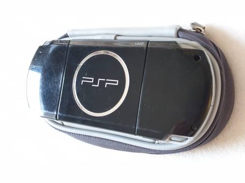 Sony PSP/Playstation Portable Slim + 11 Games + Original Box