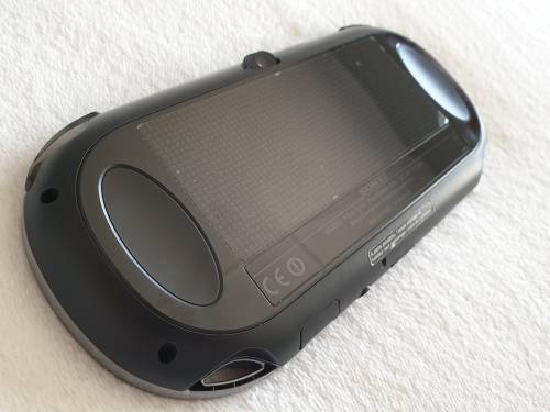 PS / Playstation Vita Console + 4GB Memory Card (Wifi)